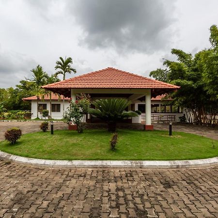 Kstdc Hotel Mayura Yagachi, Belur Belur  外观 照片